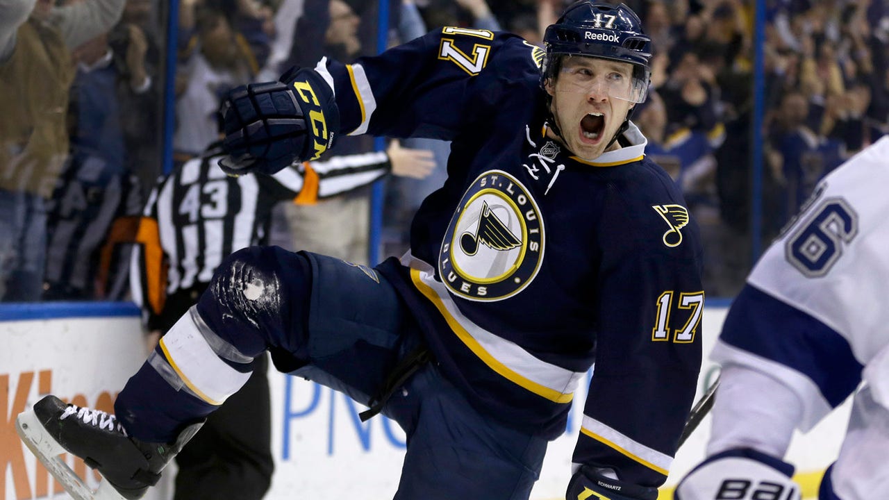Red-hot Blues rally to beat Lightning 2-1 in overtime